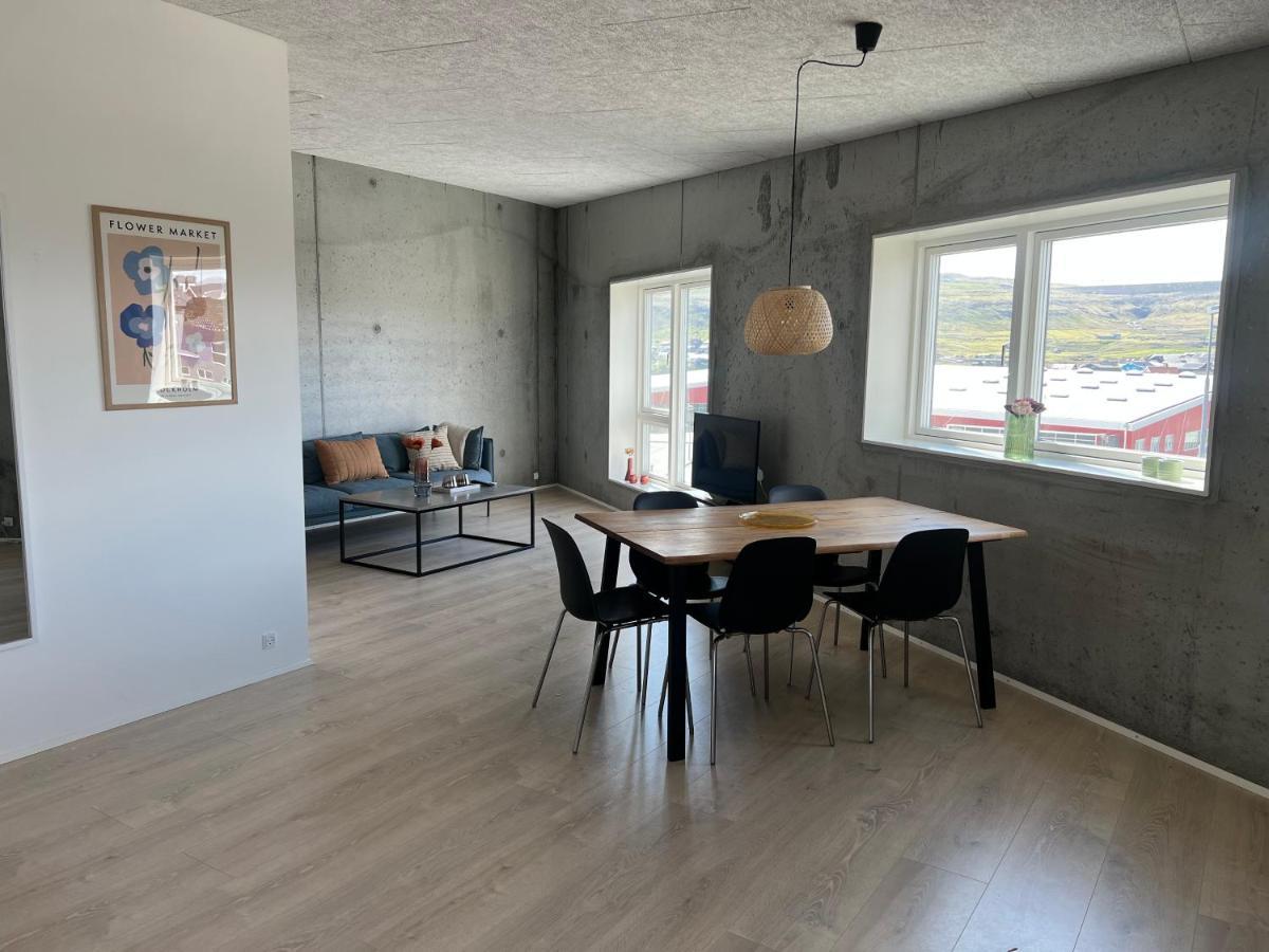 New 2 Bedroom Apt - Ocean And Mountain View Torshavn Exterior photo